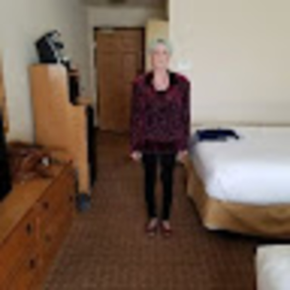 Meet your Posher, Linda